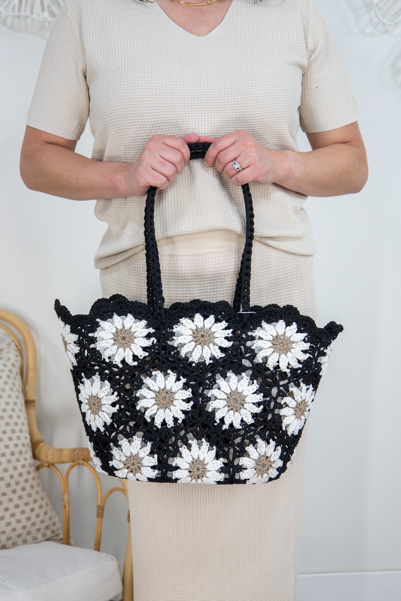 Black Knitted White Daisy Tote Bag