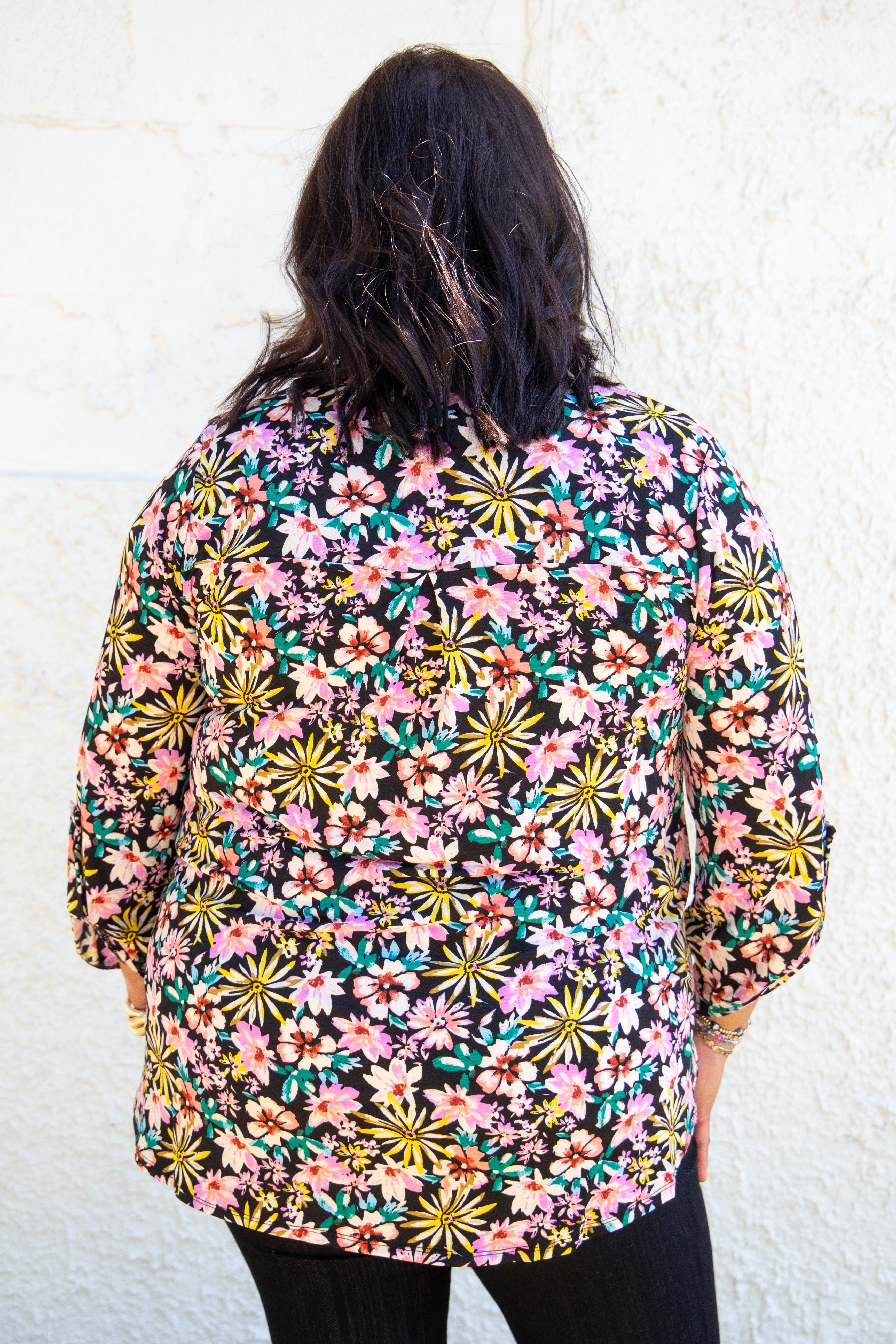 Black & Yellow Daisy Lizzy Top back