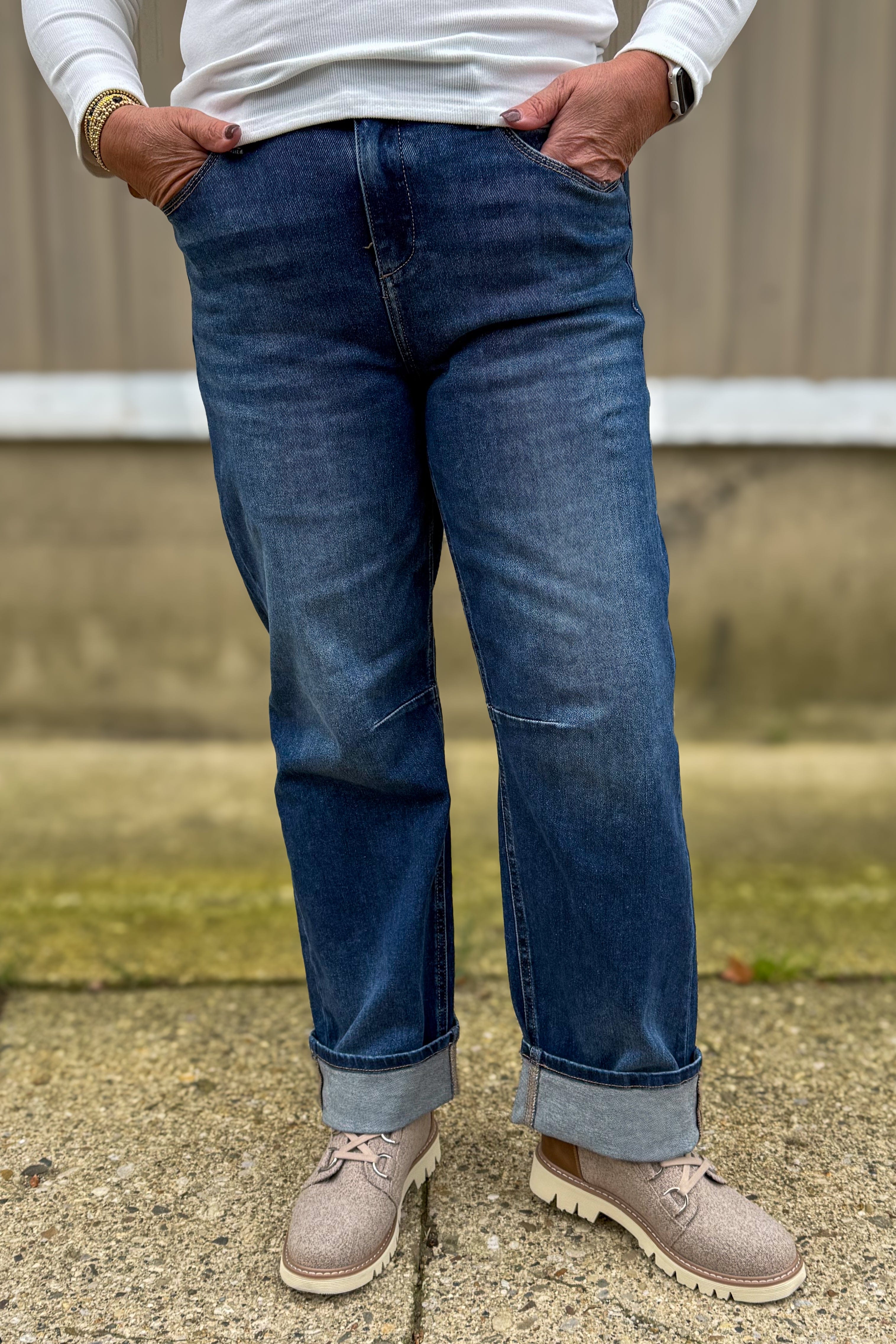 Dark Slouchy Cropped Barrel Jean