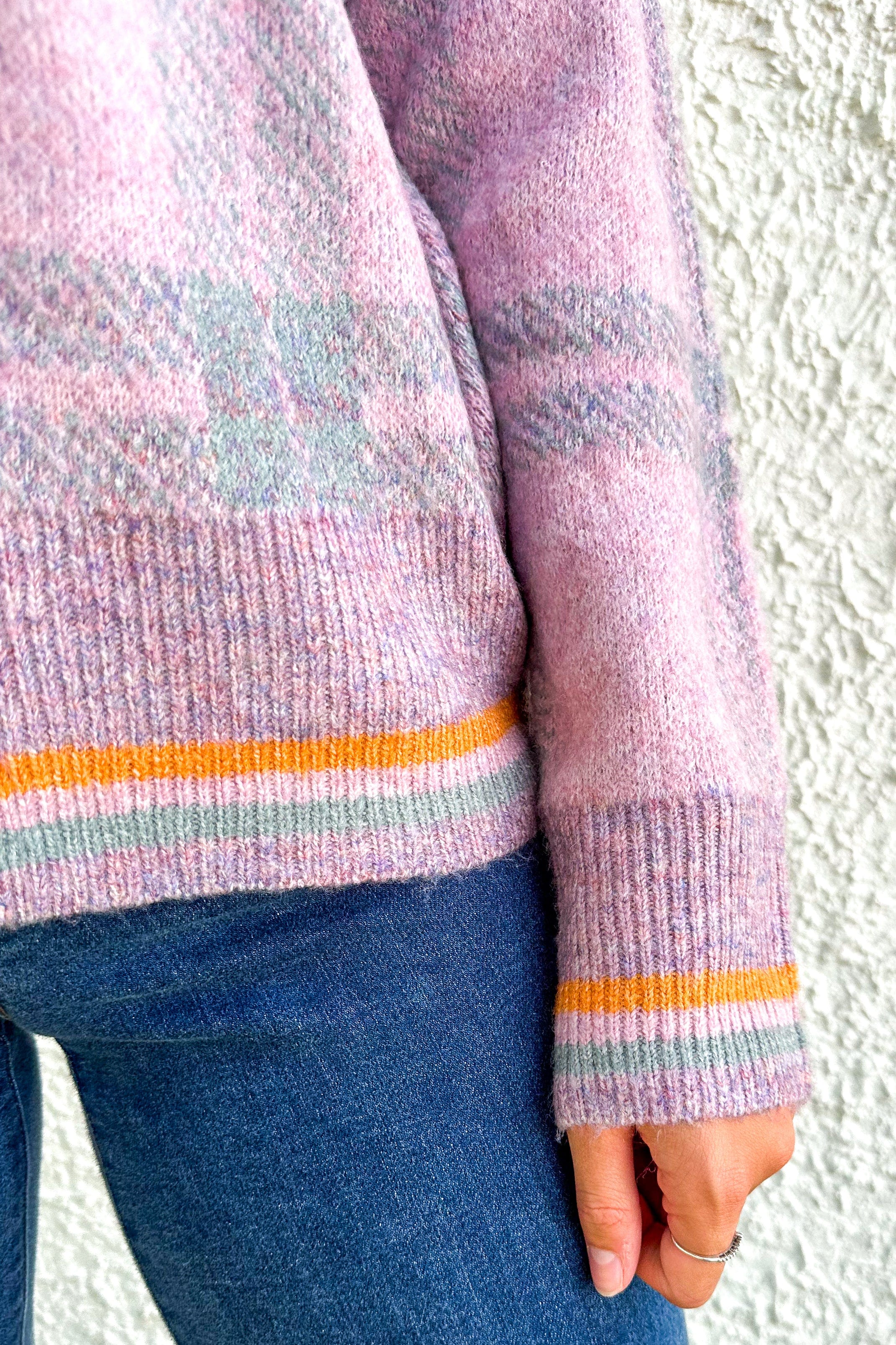 Lavender Checked Sweater detail