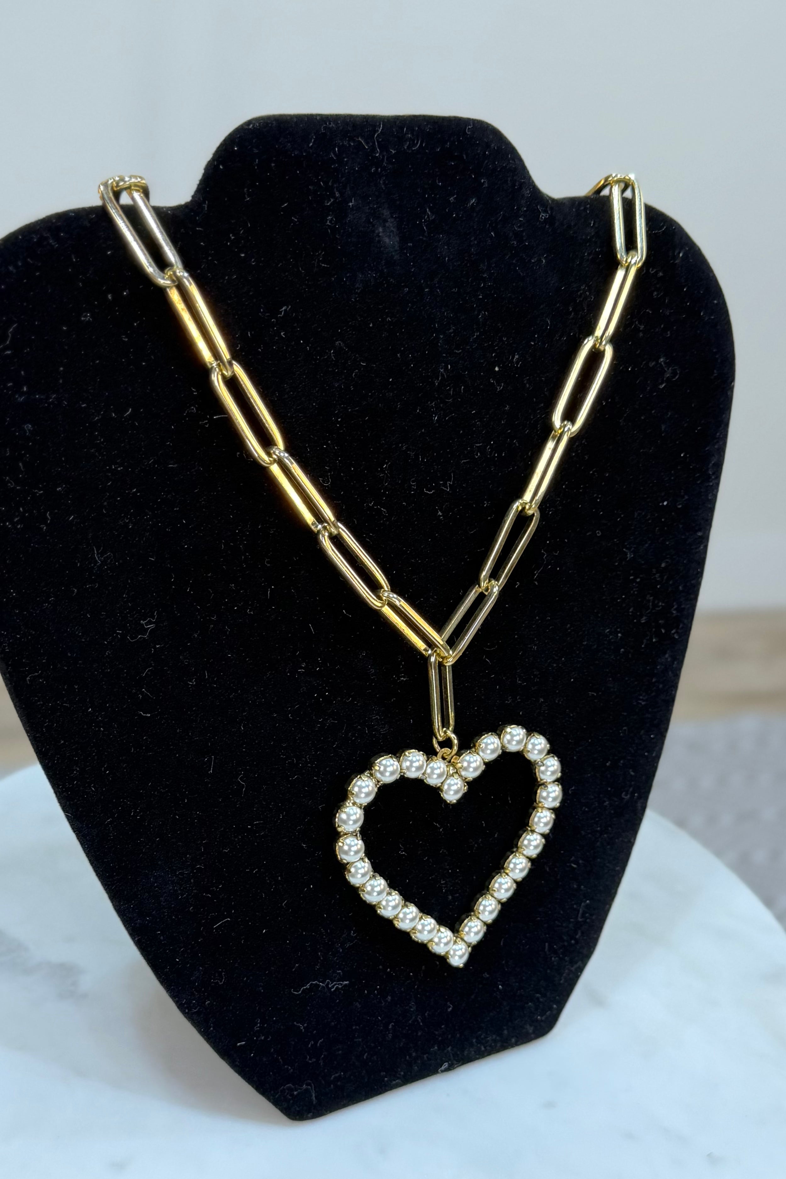 POP Heart Necklace in Pearls