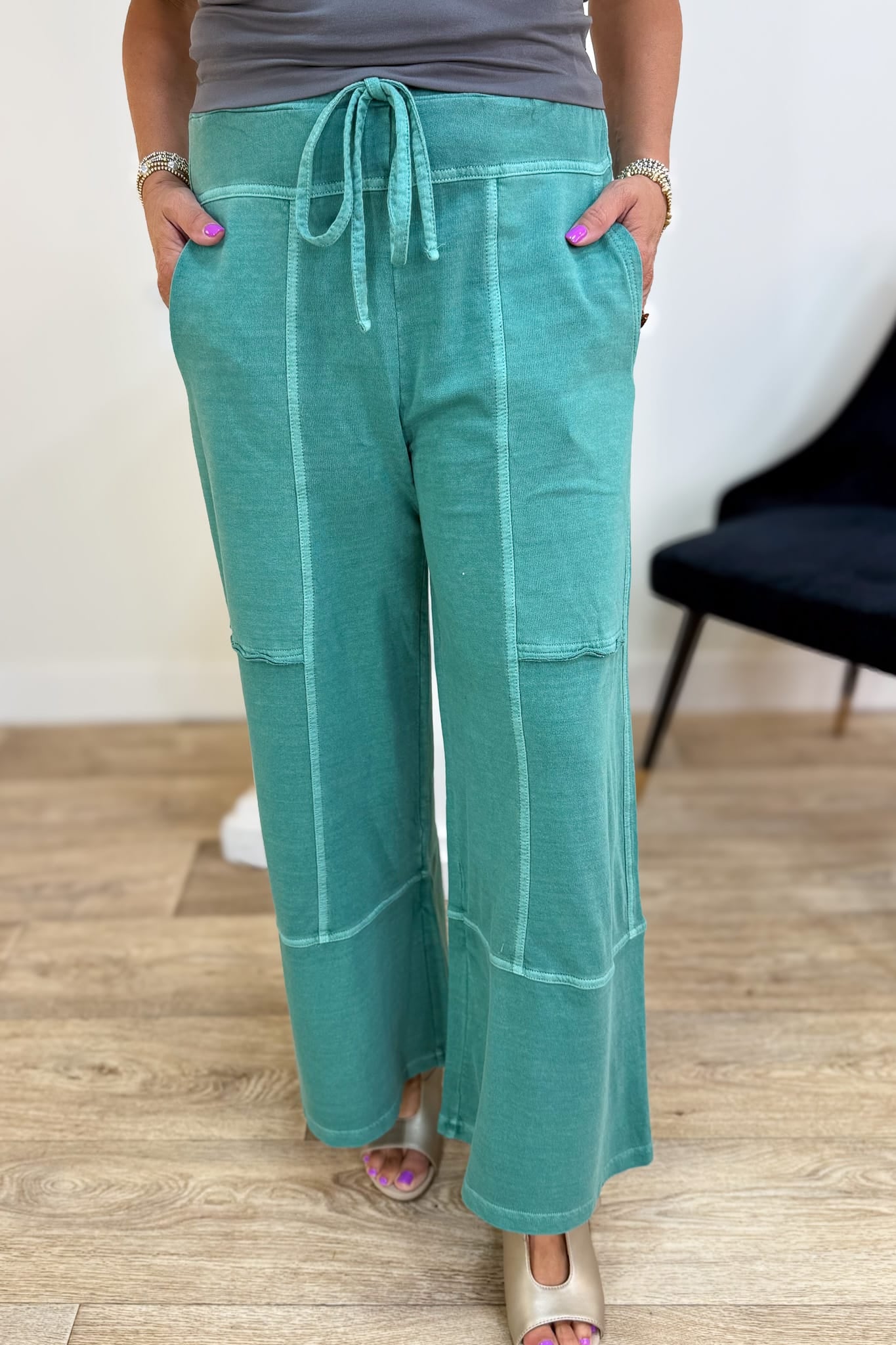 Dark Green Exposed-Seam Pants