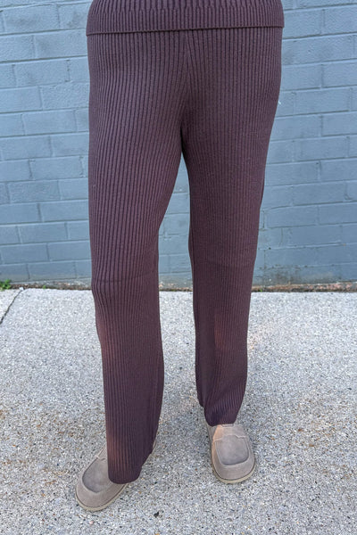 Brown Luxe Ribbed Relaxed Knit Pant