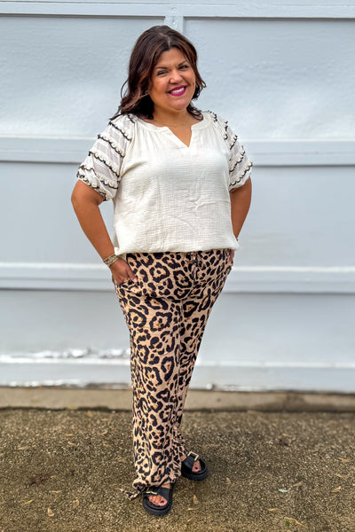 Oatmeal Texture Lace Sleeve Gauze Top styled