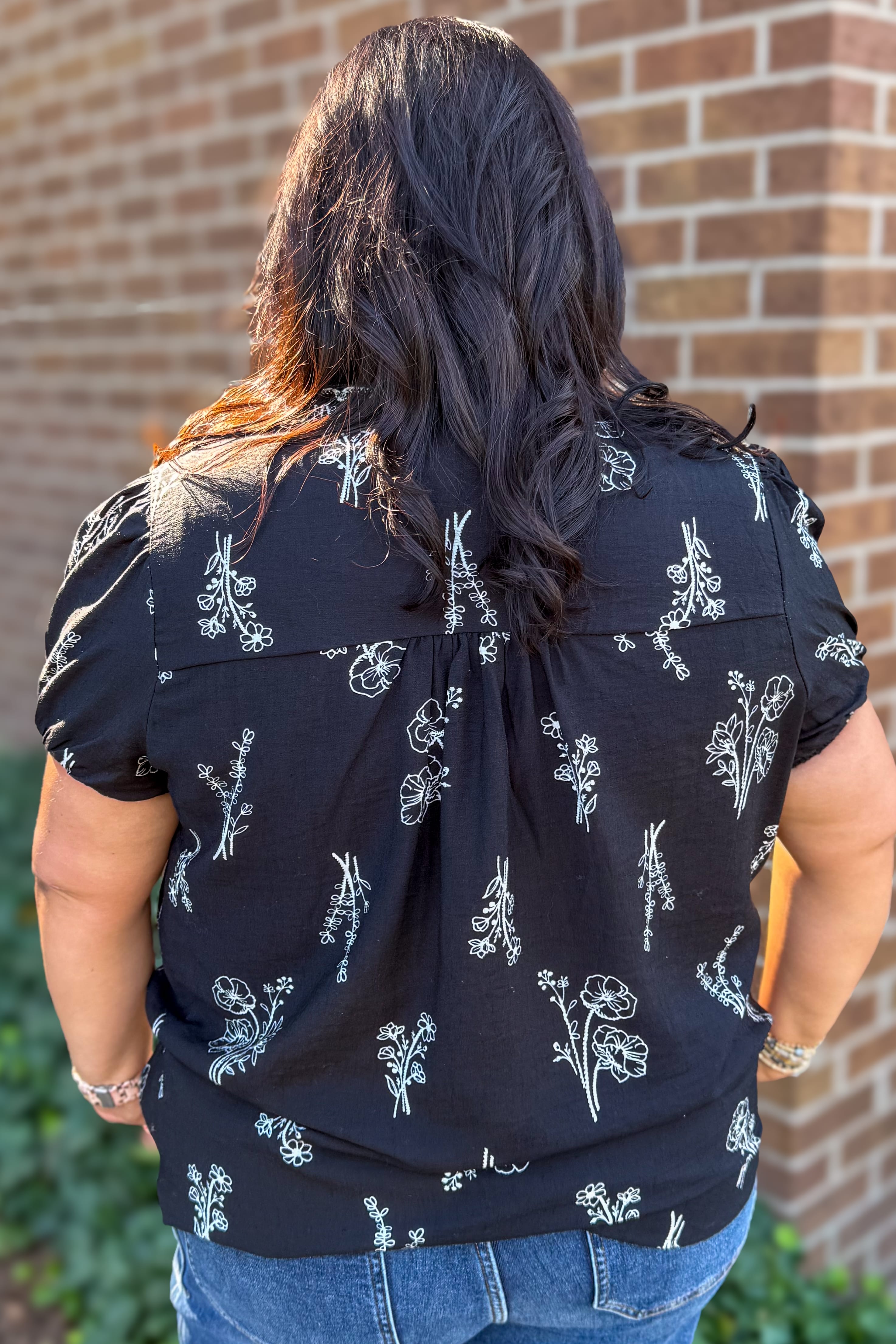 Black Floral Print Linen Blouse Back