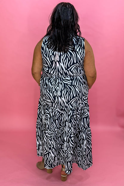 Black & White Wavy Print Sophia Tiered Maxi Dress back