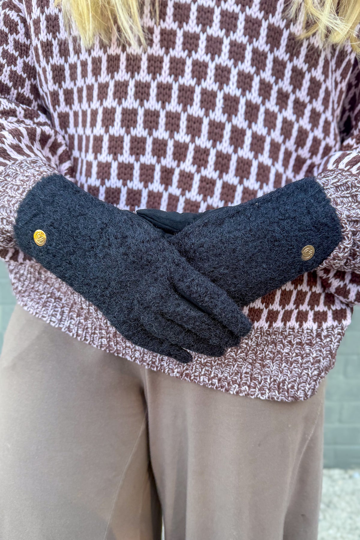 Black Heathered Bouclé Gloves