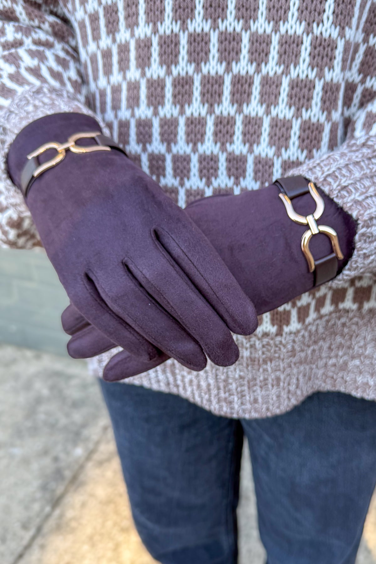 Brown Gold Horsebit Vegan. Suede Gloves