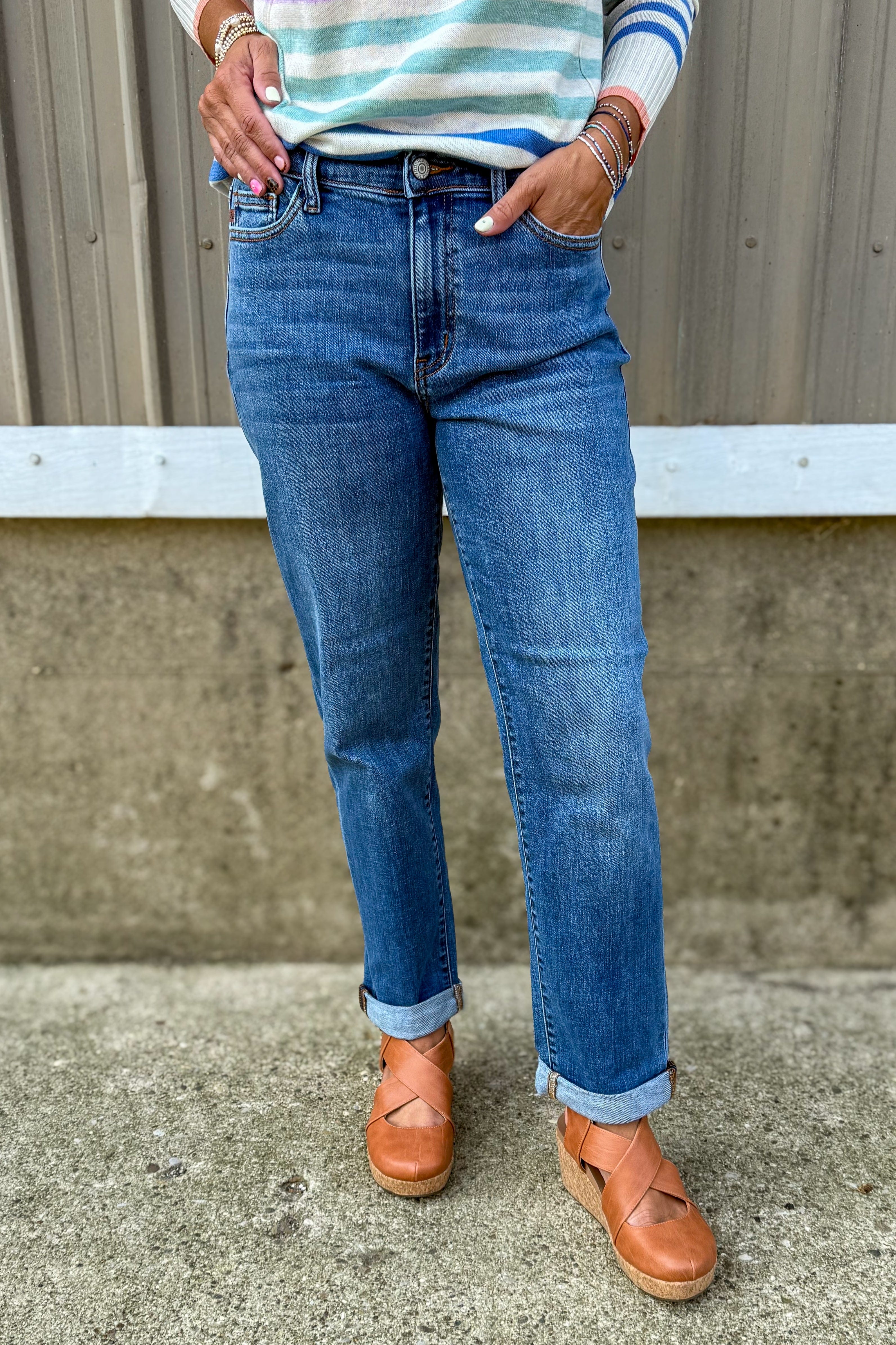Medium Wash Boyfriend Classic Cuff