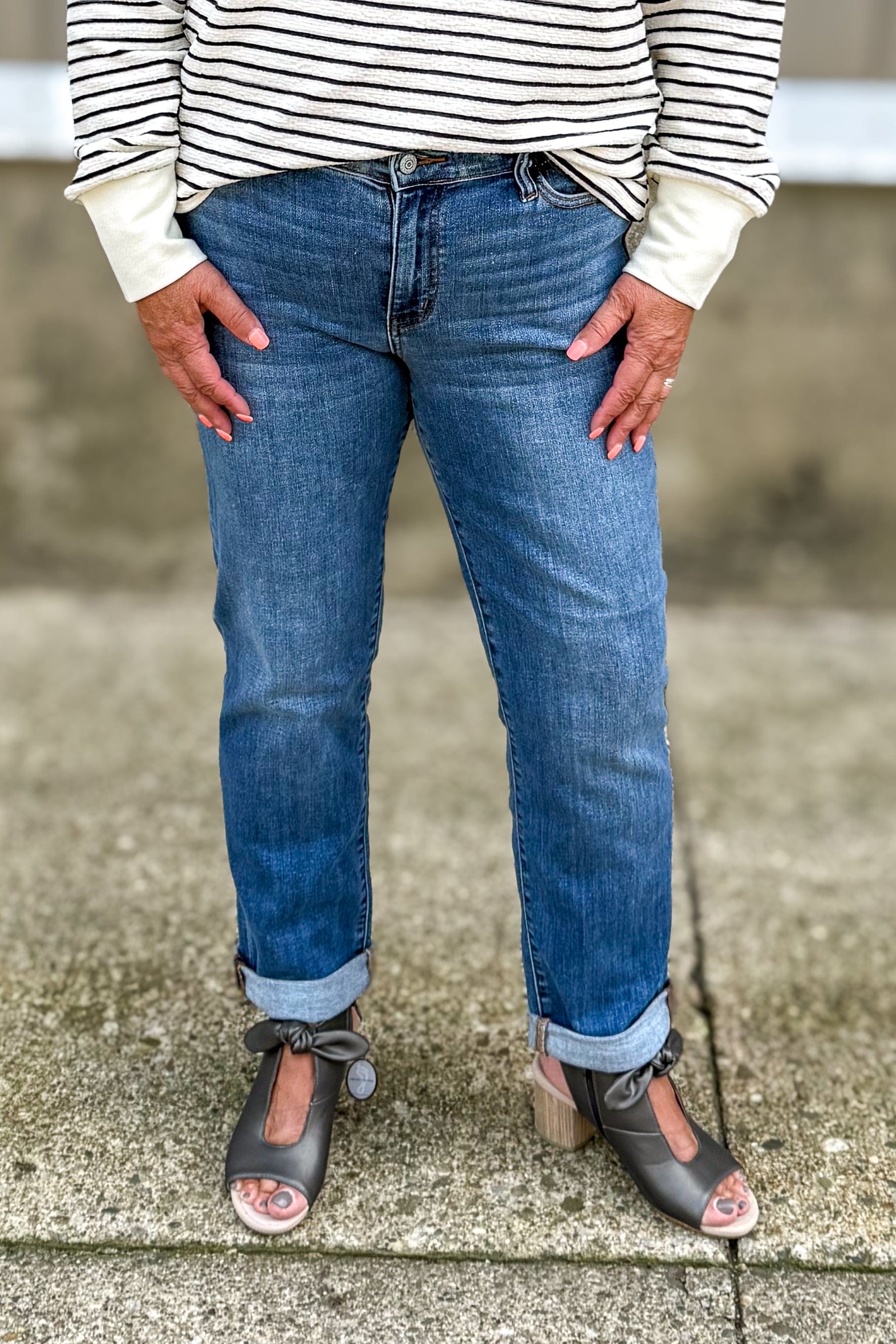 Medium Wash Boyfriend Classic Cuff