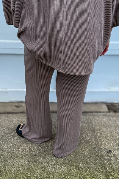 Oyster Grey Wanderer Set back