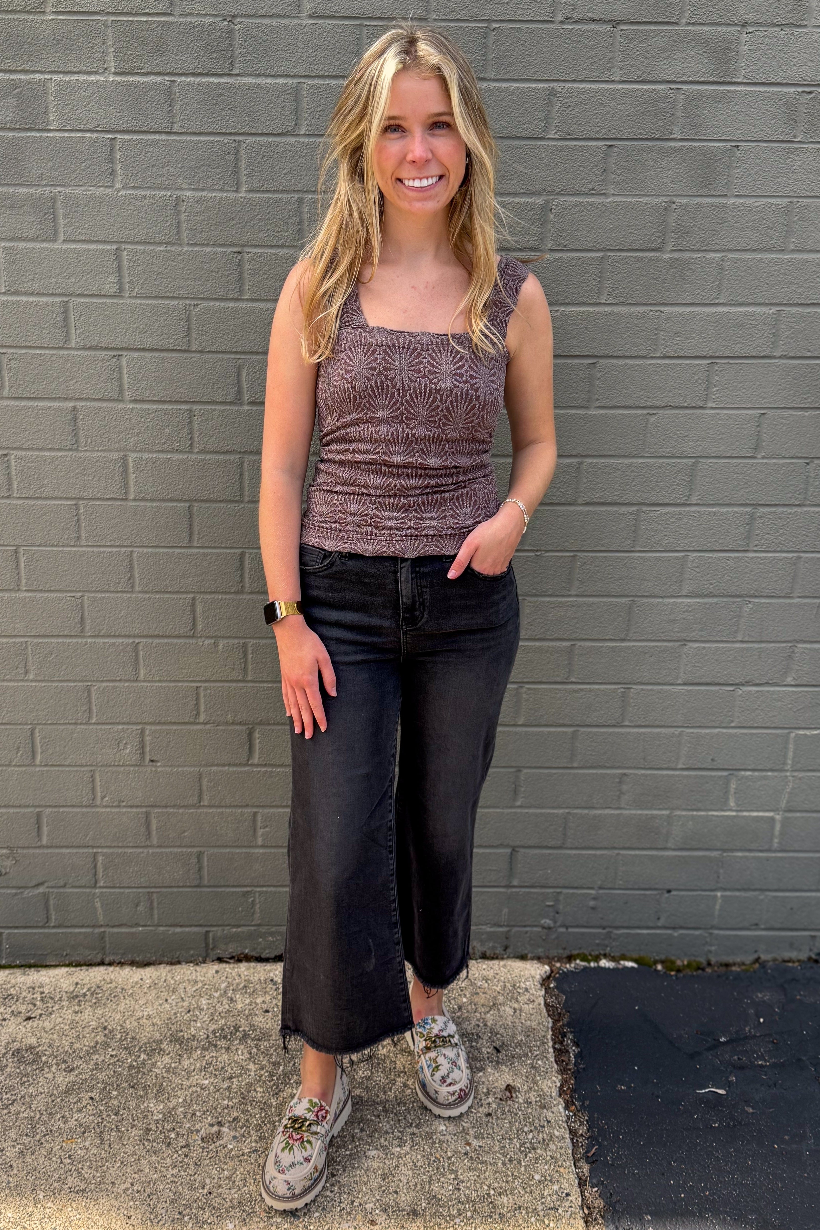 French Roast Lace Textured Square Top