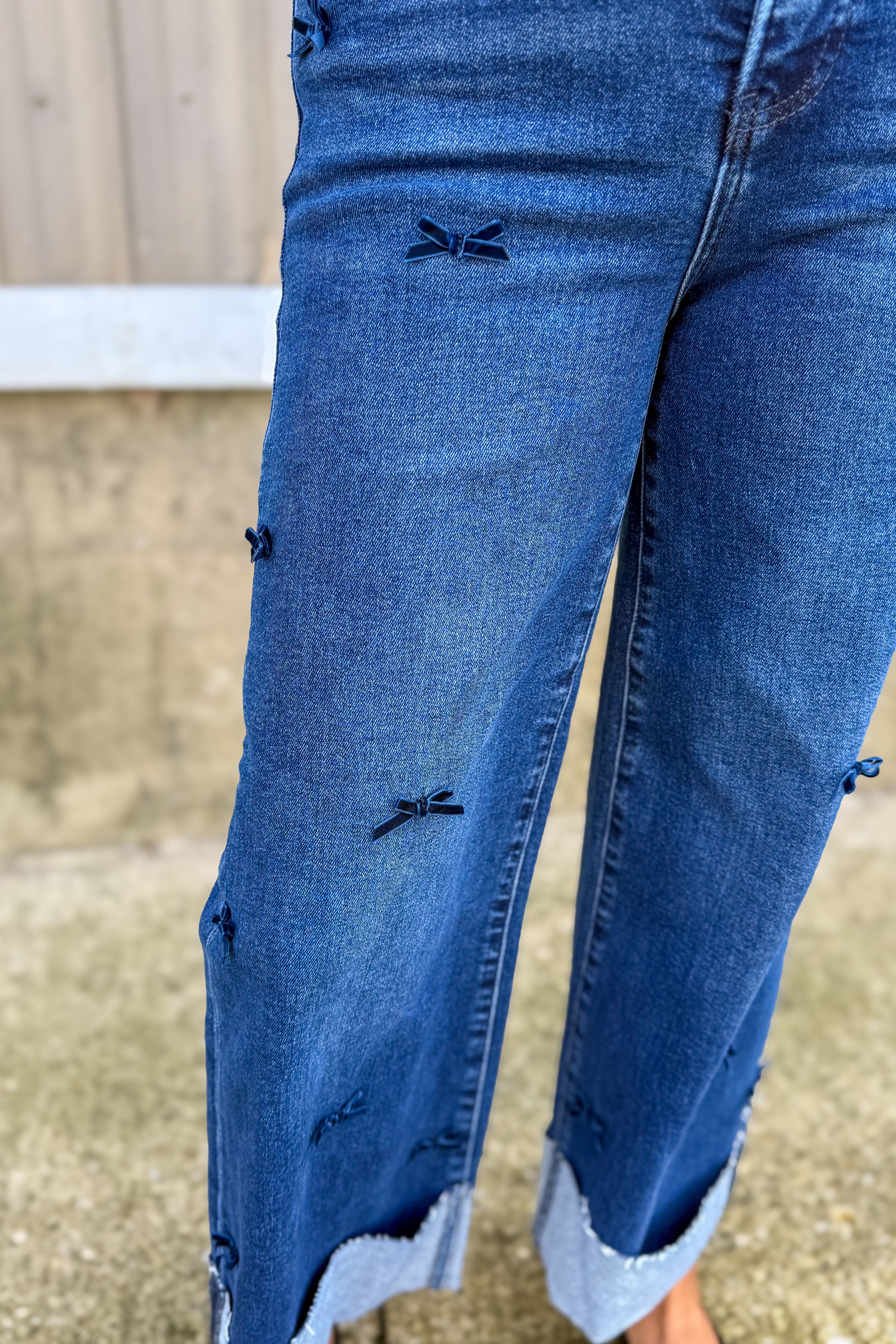 Dark Wash High Rise Crop Wide Ribbon Detail Jean details