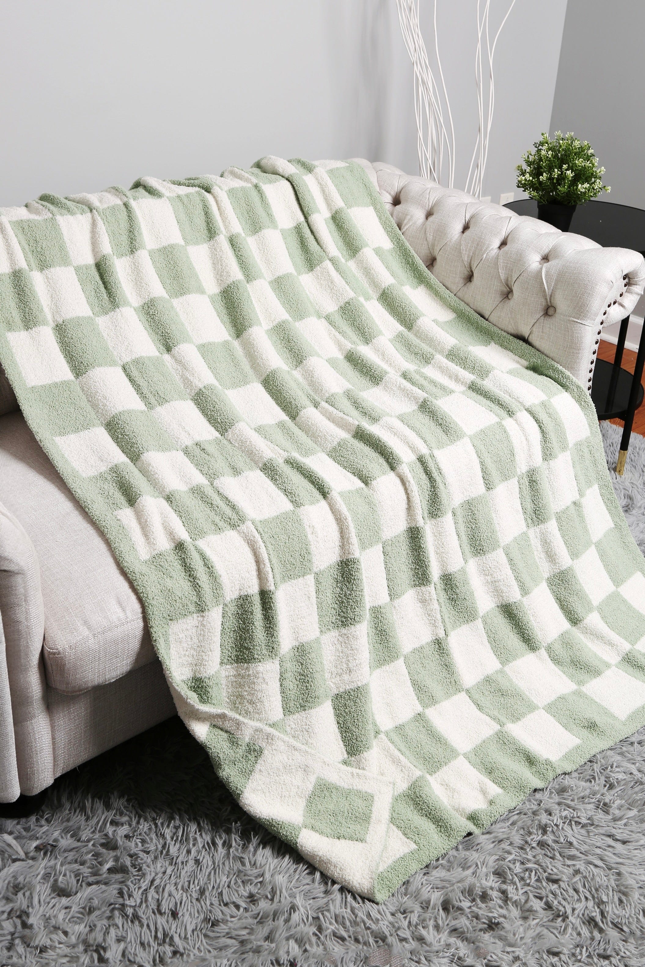 Sage Checkered Luxury Soft Blanket