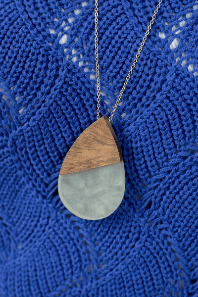 Mint Wood Resin Mix Necklace