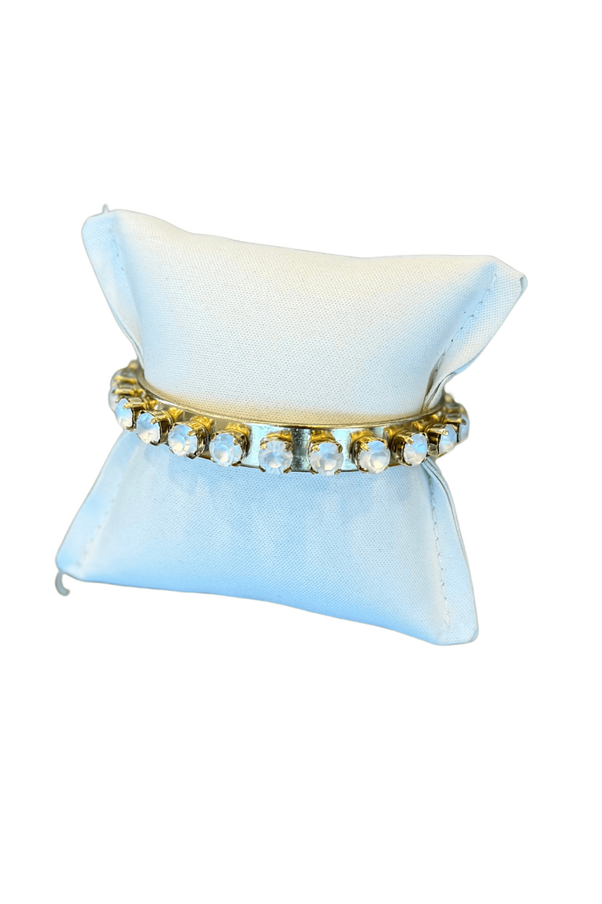 Kelly Cuff in Antique Gold Matt White
