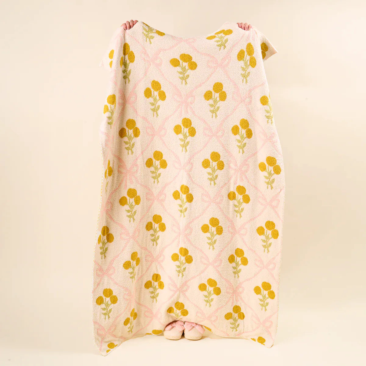 Cozy Dreams Luxe Blanket - Marigold Lane Pink