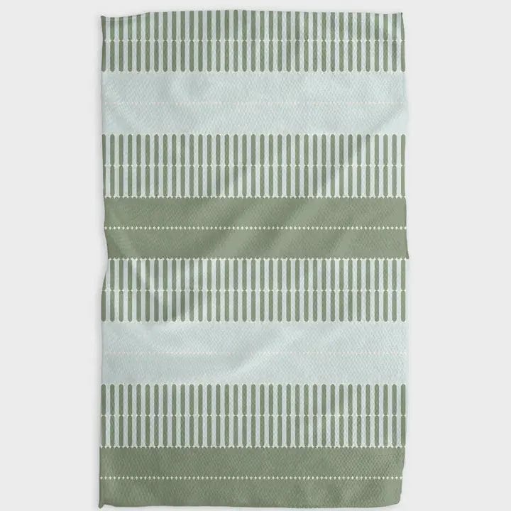 Geometry Baton Vert Kitchen Tea Towel