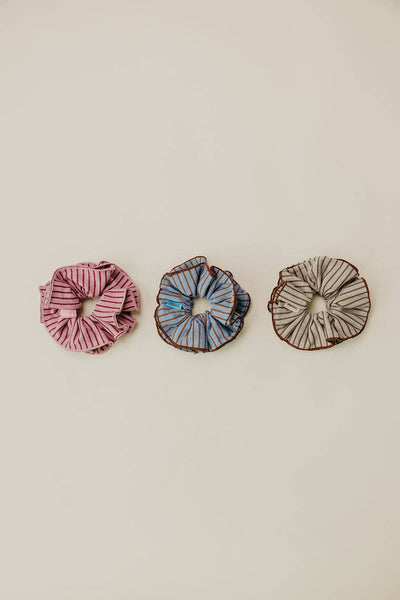 STRIPED CORSET SCRUNCHIE: PINK & MAROON