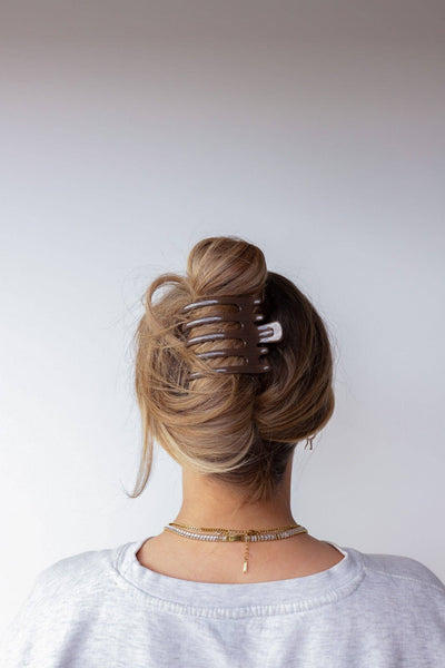 KAXI WIDE LAY DOWN CLAW: SHINY BERRY BROWN