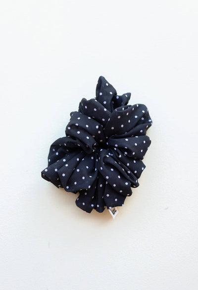 POLKA DOT OVERSIZED SCRUNCHIE: BLACK & WHITE