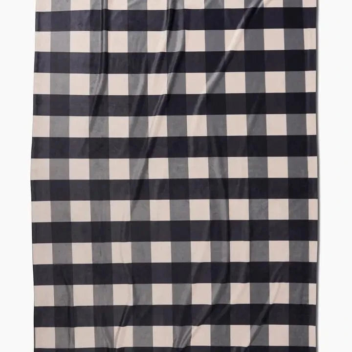 Snowy Gingham Butter Blanket 50x60