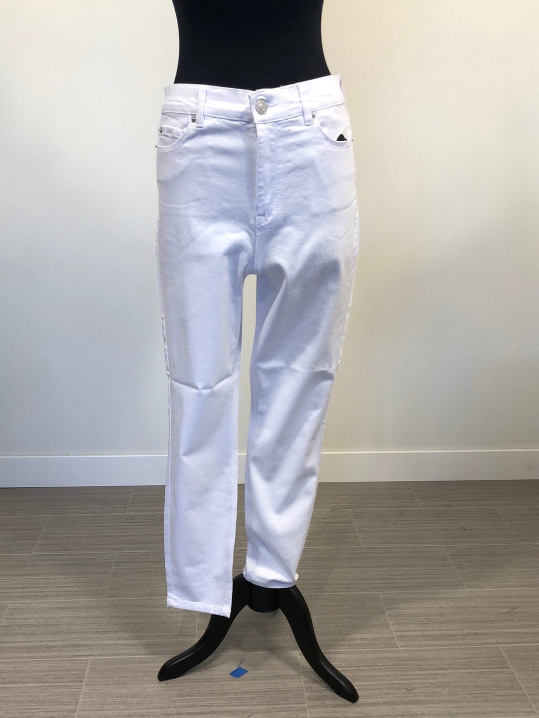White Curvy Skinny Ankle Jean
