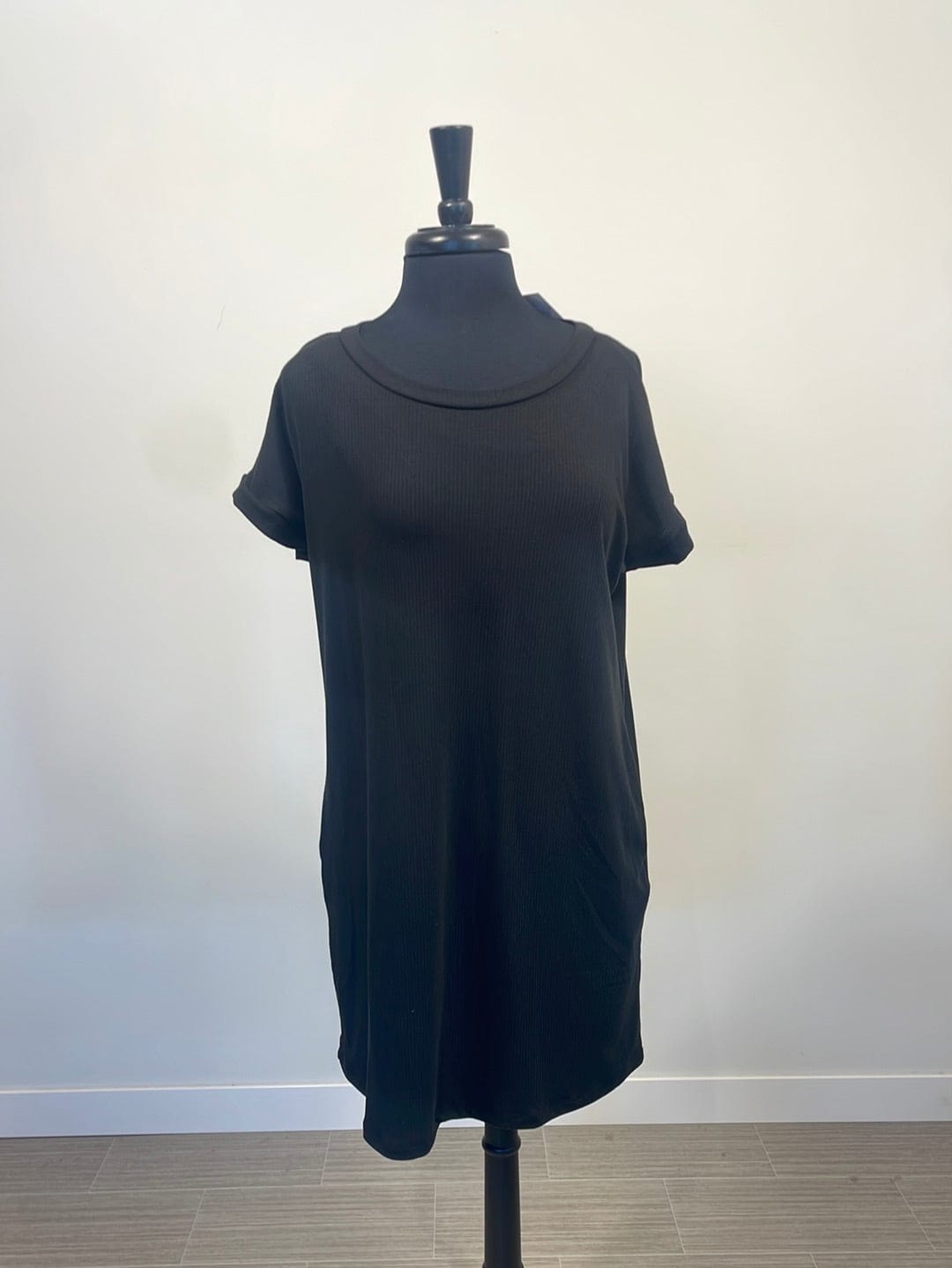 Black Short Sleeve Ribbed Dress