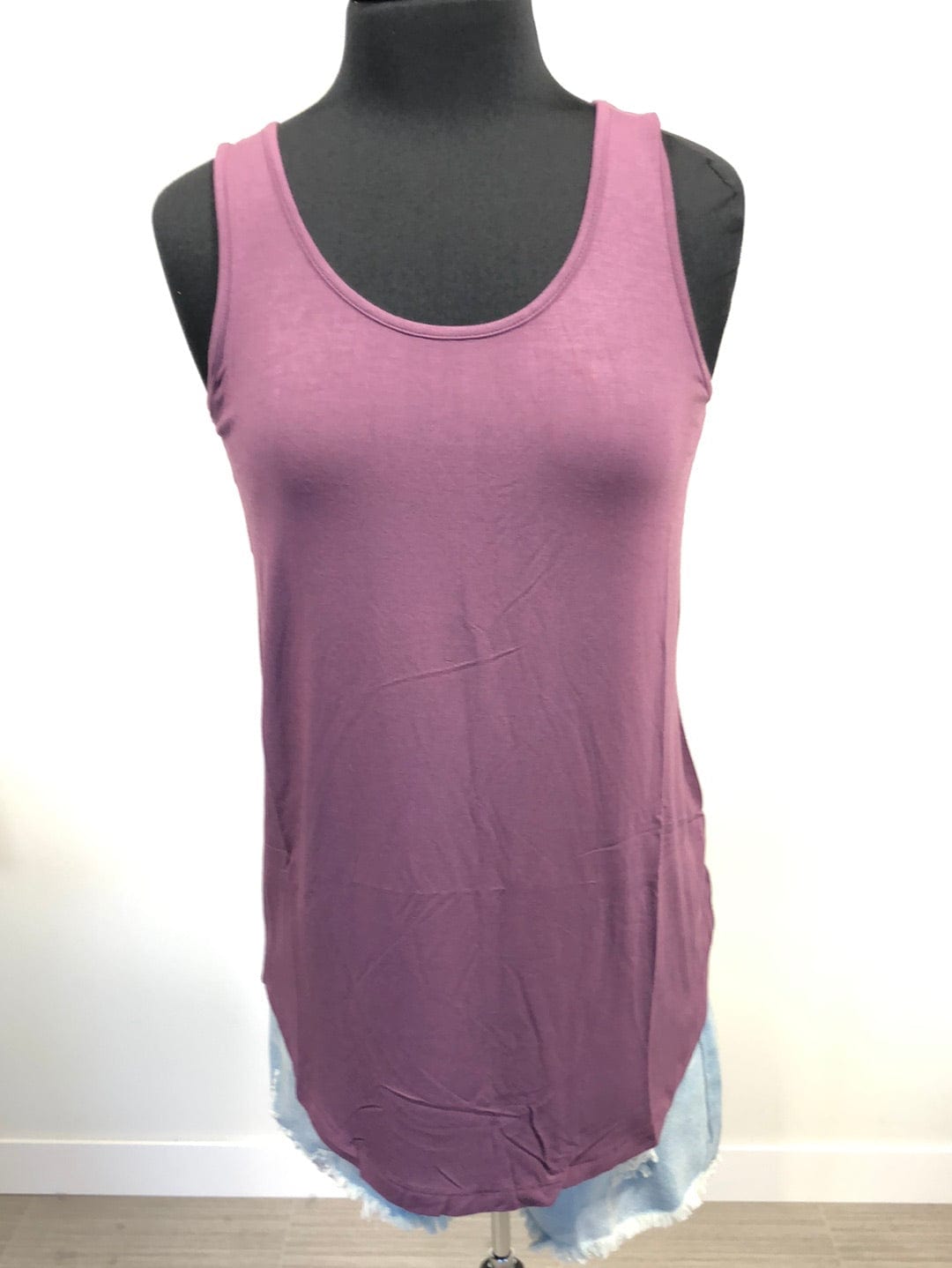Eggplant Essential Modal Tank