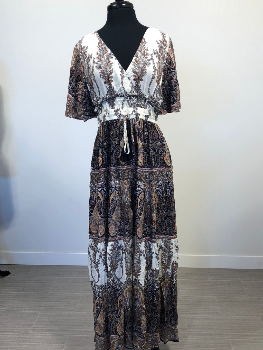 Brown & Ivory Paisley Floral Dress