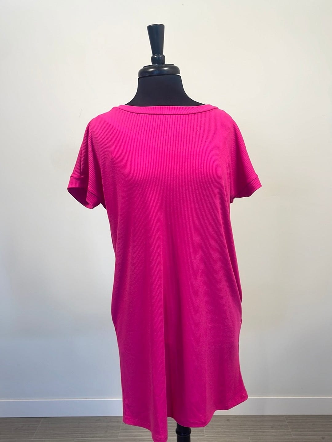 Fuchsia Short Sleeve Ribbed Dress