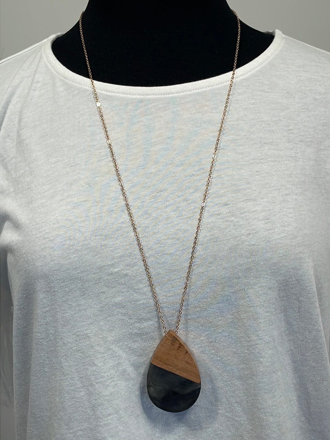 Gray Wood Resin Mix Necklace