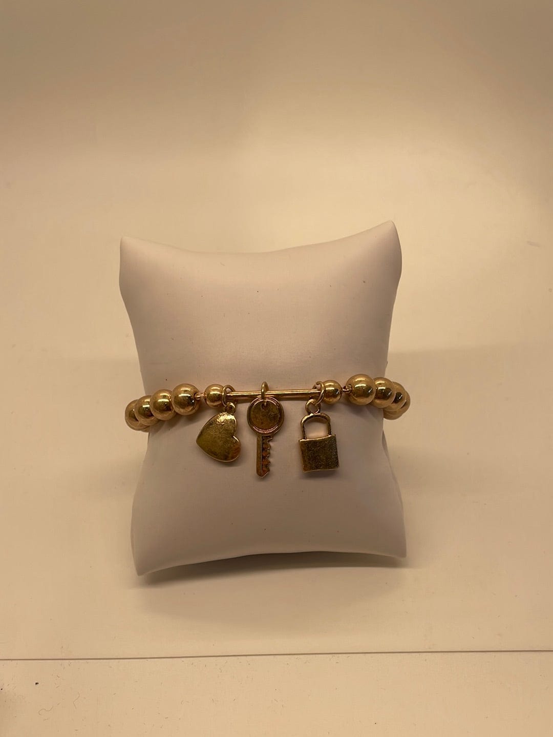 Gold Key & Heart Beaded Bracelet