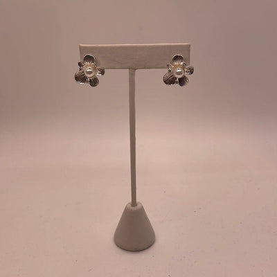 Silver Pearl Flower Earring