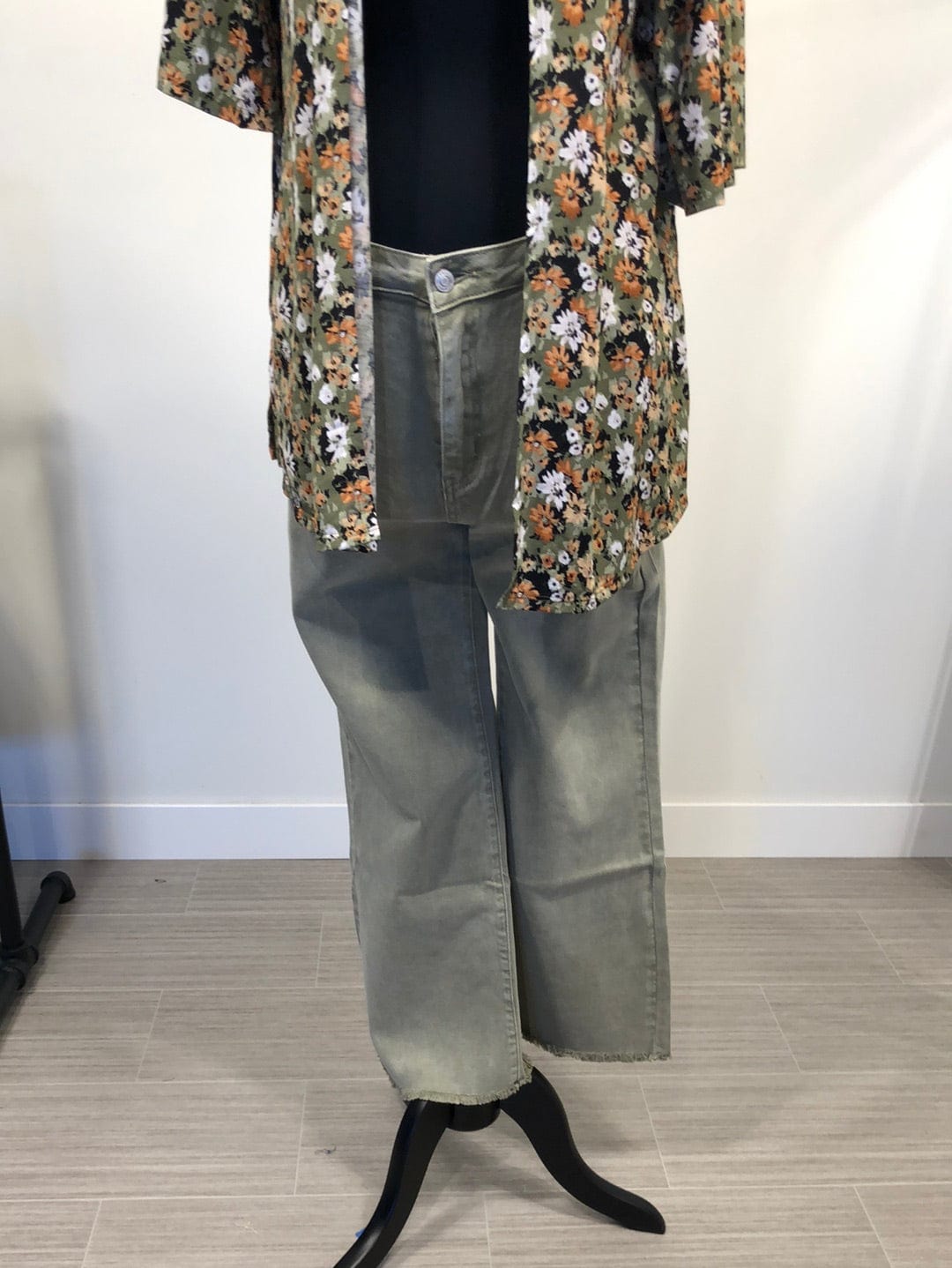 Light Olive Acid Wash Crop Denim