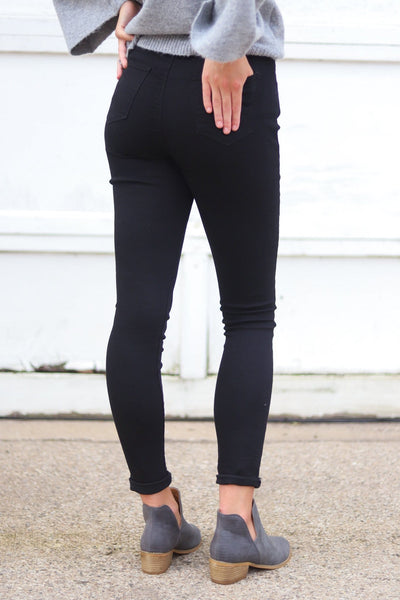 black skinny jeans
