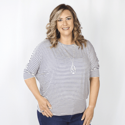 Black and white 3/4 sleeve striped shirt