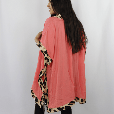 Coral short sleeve kimono, leopard print accent