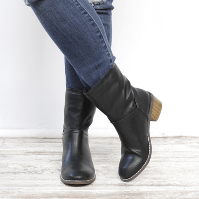 Athena Boot
