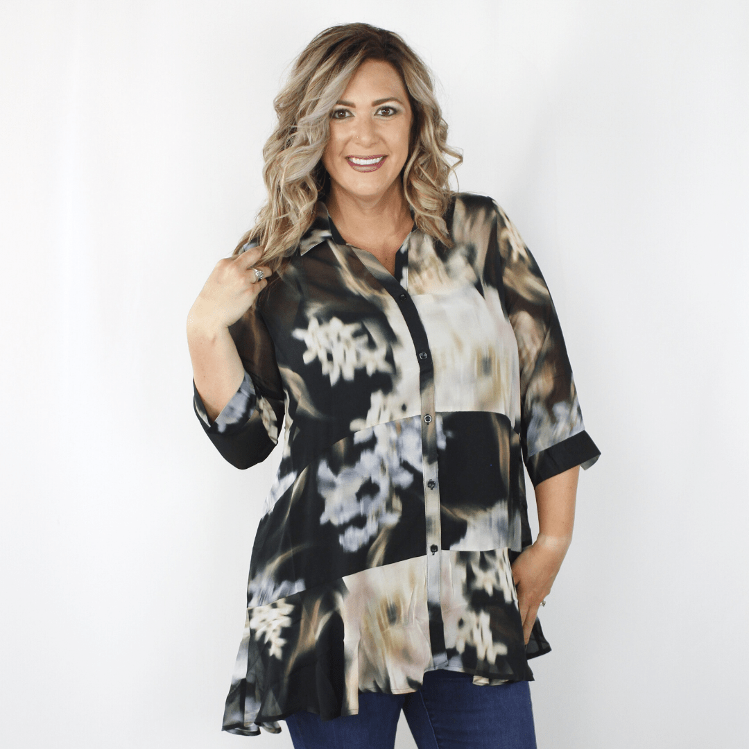 Black and white sheer 3/4 length sleeve blouse