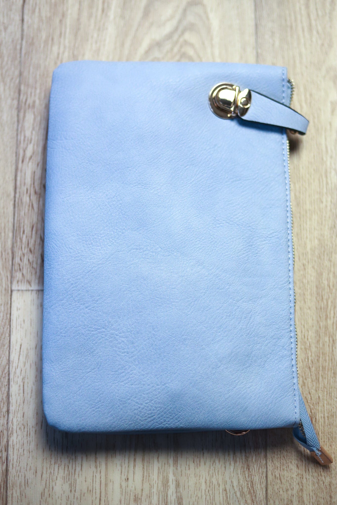 Periwinkle Sarah Crossbody Clutch