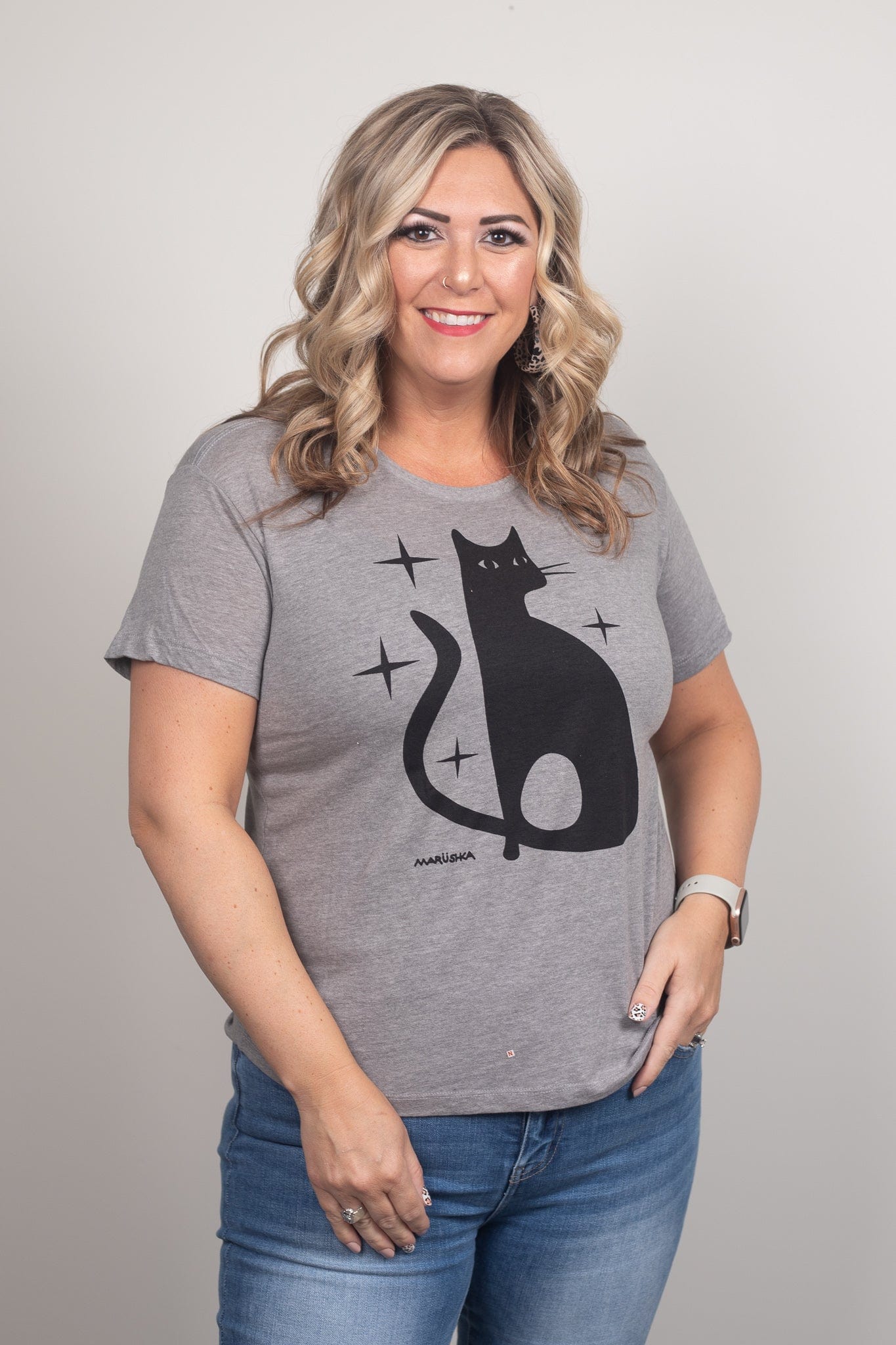 Black Modern Cat Hi-Low Tee
