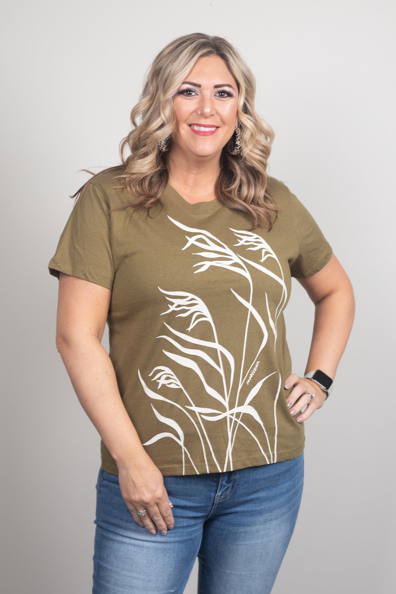Olive Beach Grass Boyfriend Tee