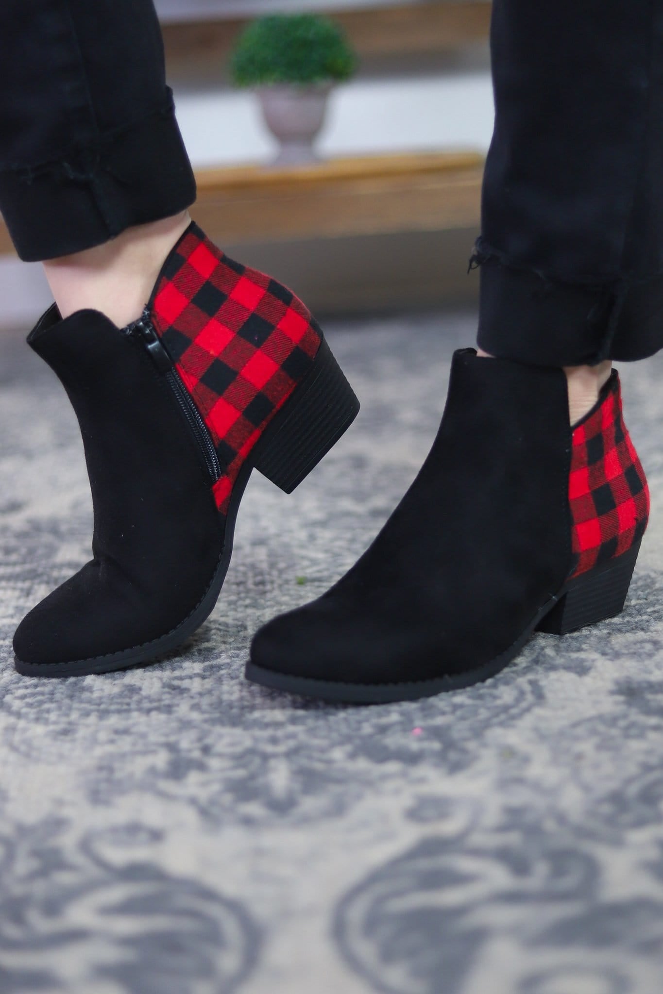 Prevail Black/Red Plaid Bootie