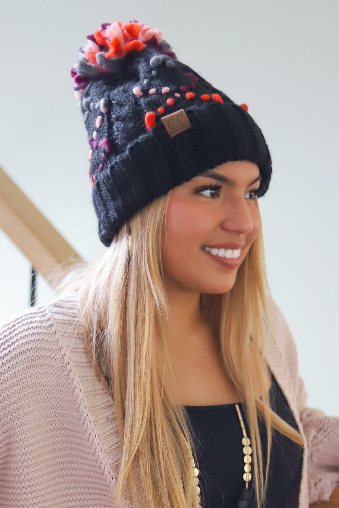 Chunky Knit Yarn Pom Beanie