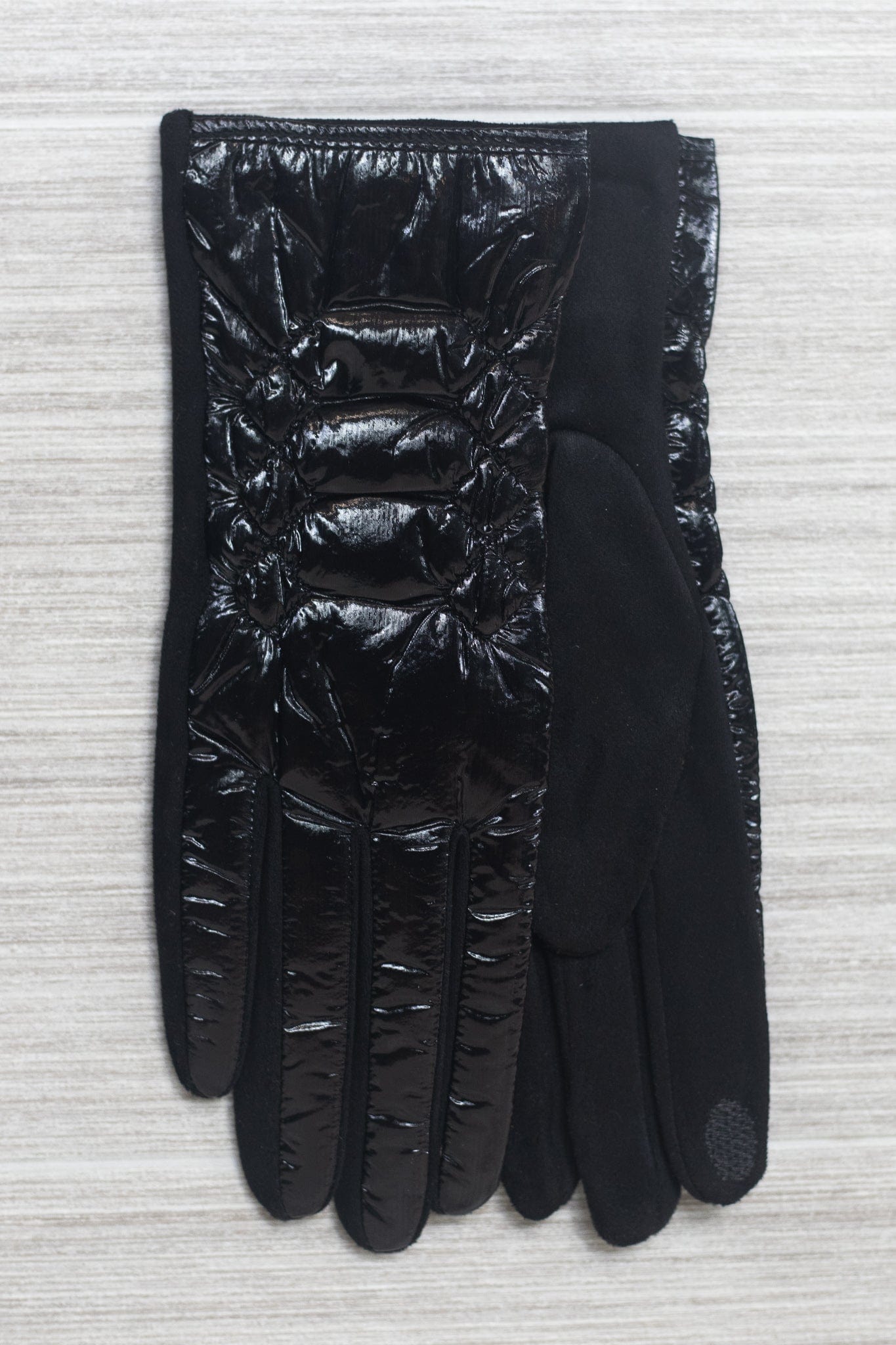 Black Puffer Gloves