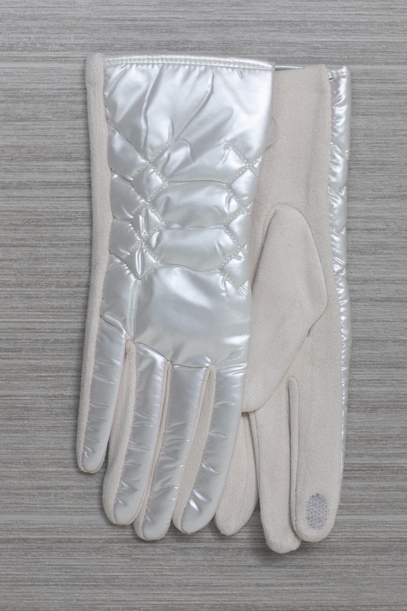 Beige Puffer Gloves