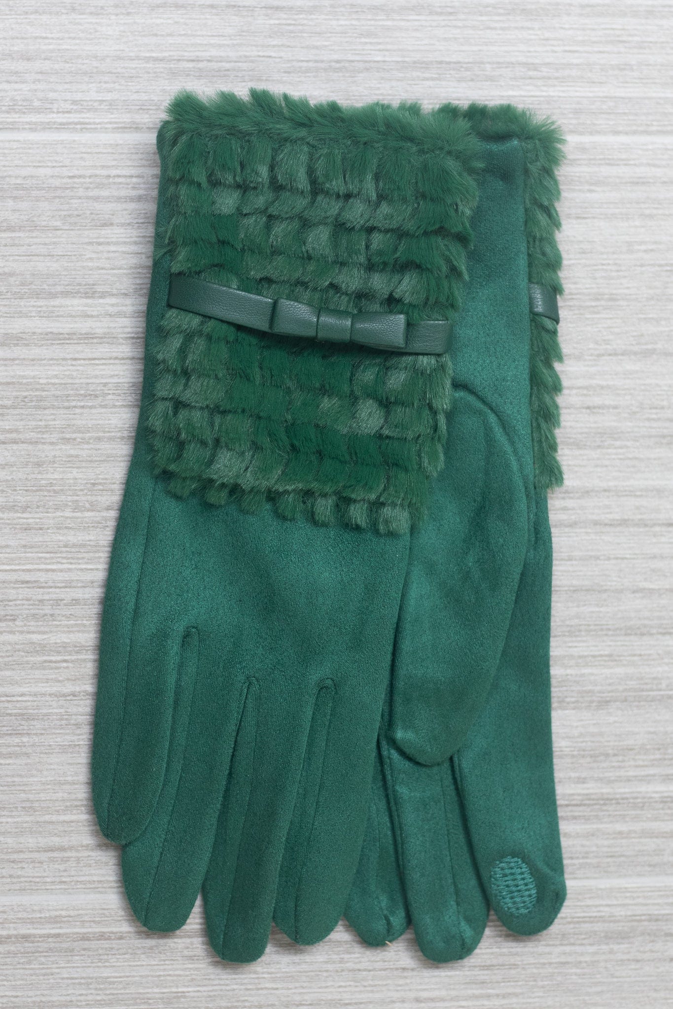 Green Fuzzy Comfy Gloves