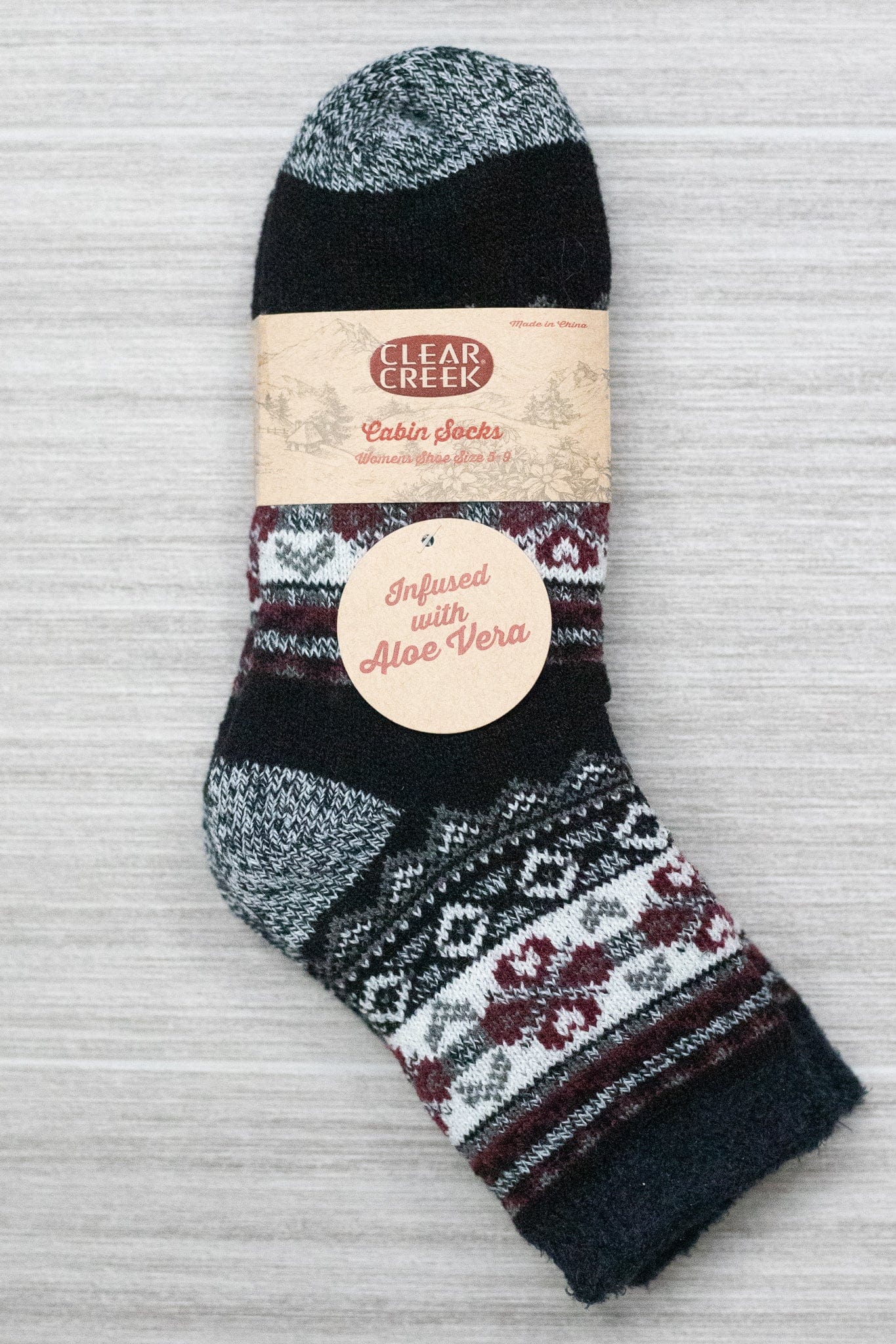 Heart Stripe Cabin Socks W/ Aloe