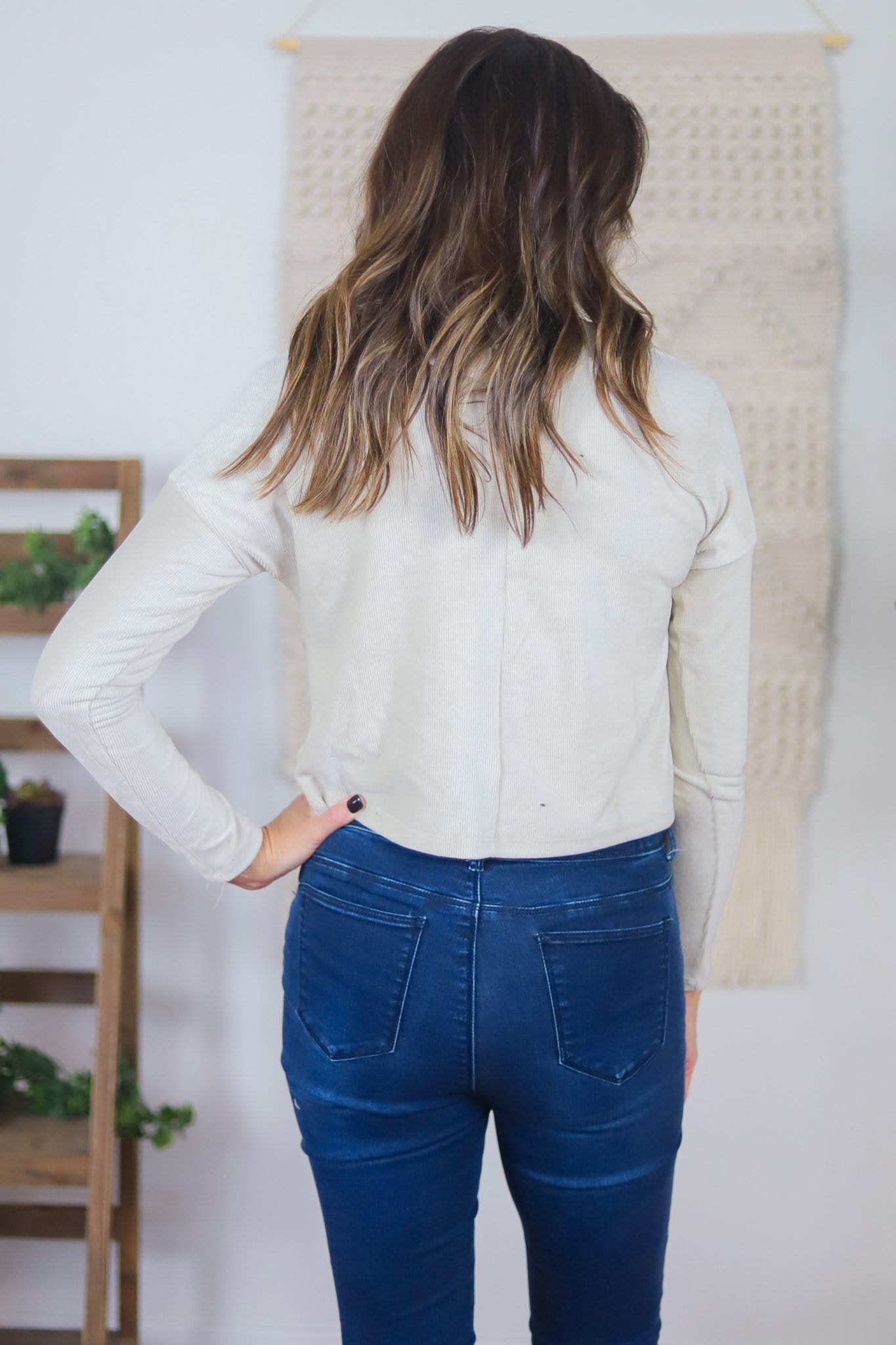 cream white top back 